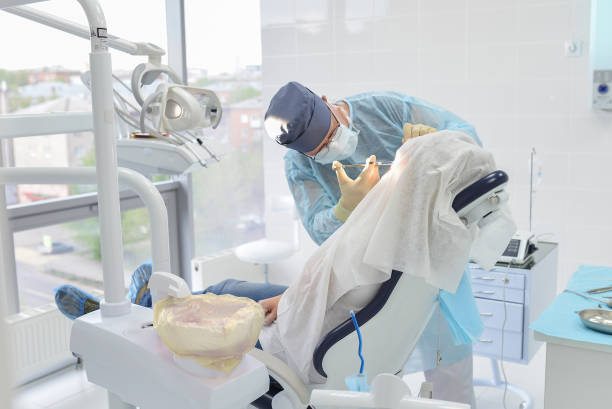 Best Emergency Tooth Extraction  in Center, TX